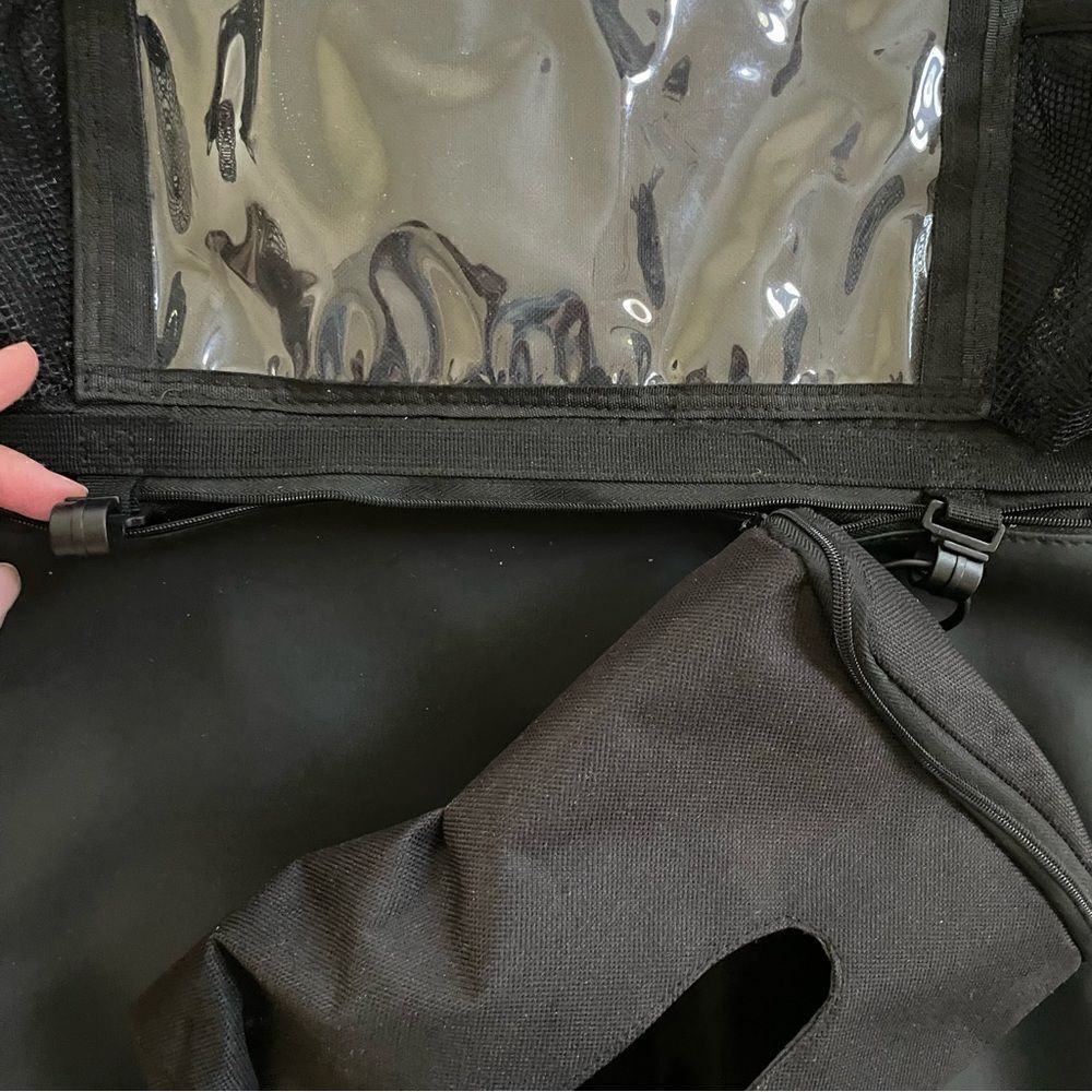 Oasser Set of 2 Car Organizers for Kids Toys/ Books EUC - Picture 7 of 17